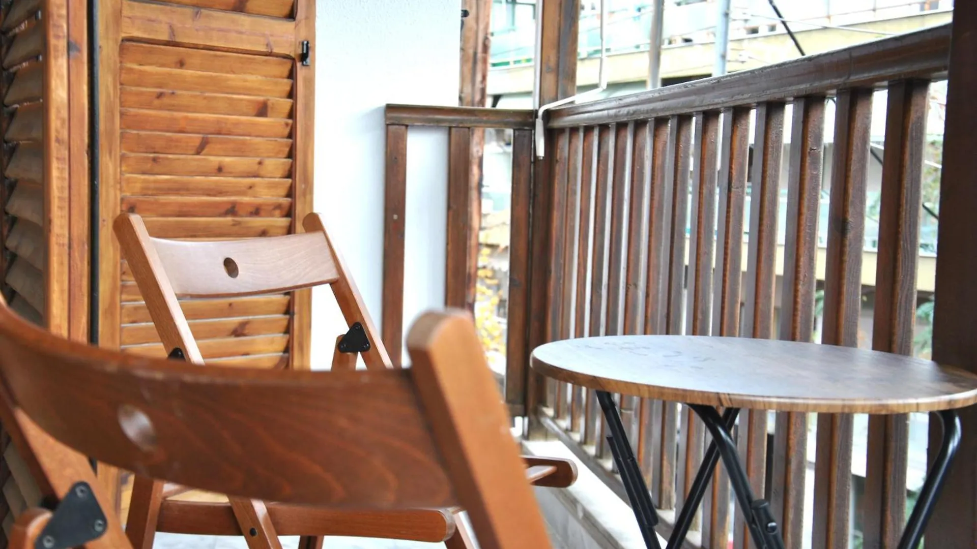 4 Seasons Breeze / Thessaloniki Apartment